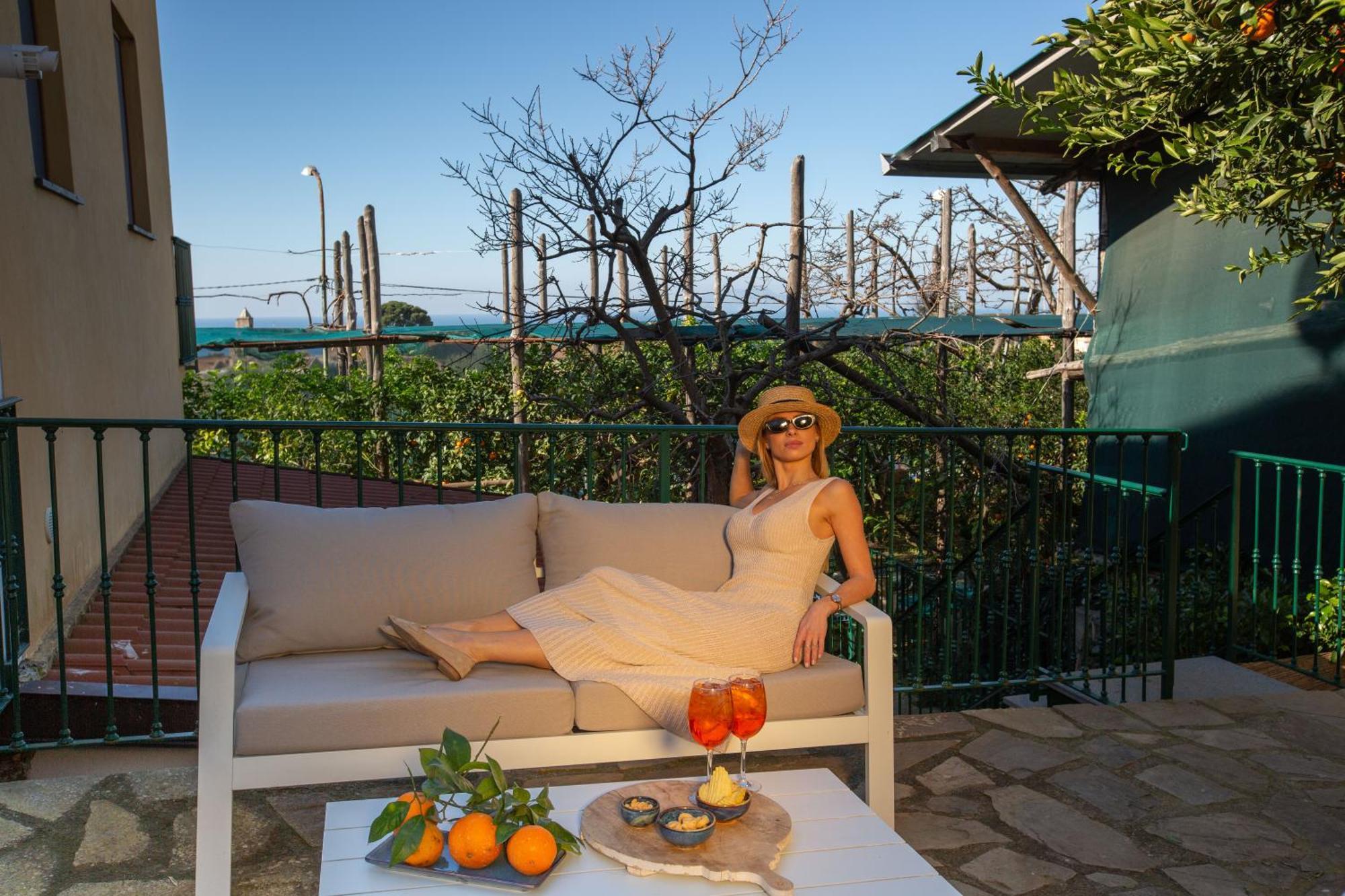 Il Pozzillo Maison มัสซาลูเบรนเซ ภายนอก รูปภาพ